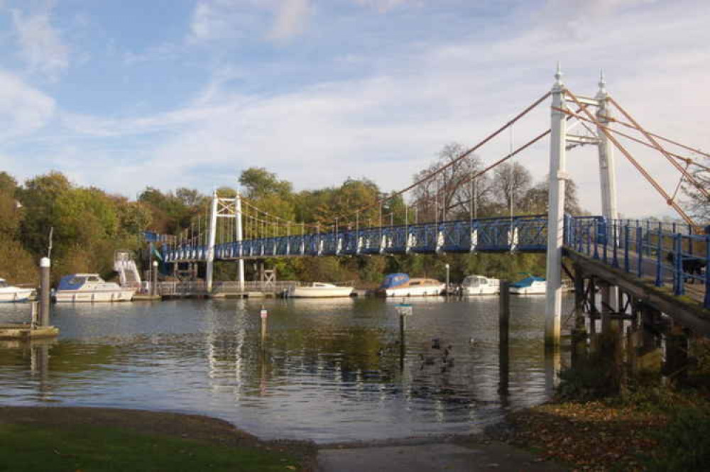 Teddington Bridge