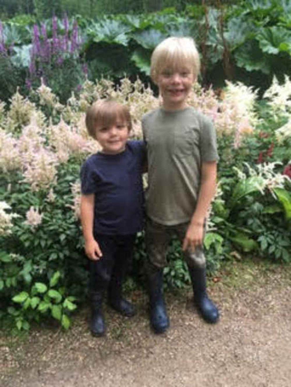 Jasper and his brother Felix Jasper and his brother Felix