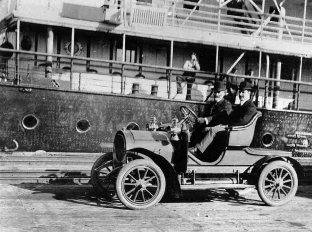 A Bentall car, ca. 1907