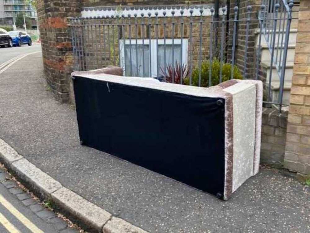 Another sofa was left on Queen's Road in Twickenham (Image: @DeerRichmond)