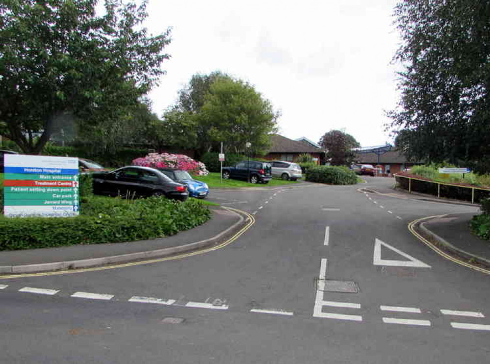 Entrance to Honiton Community Hospital. Image courtesy of Jaggery.