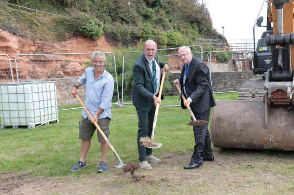 (L to R) Sidmouth Town Council Chair Ian Barlow, County Councillor for Sid Valley Stuart Hughes and Devon County Council Chair John Mathews. Picture courtesy of DCC.