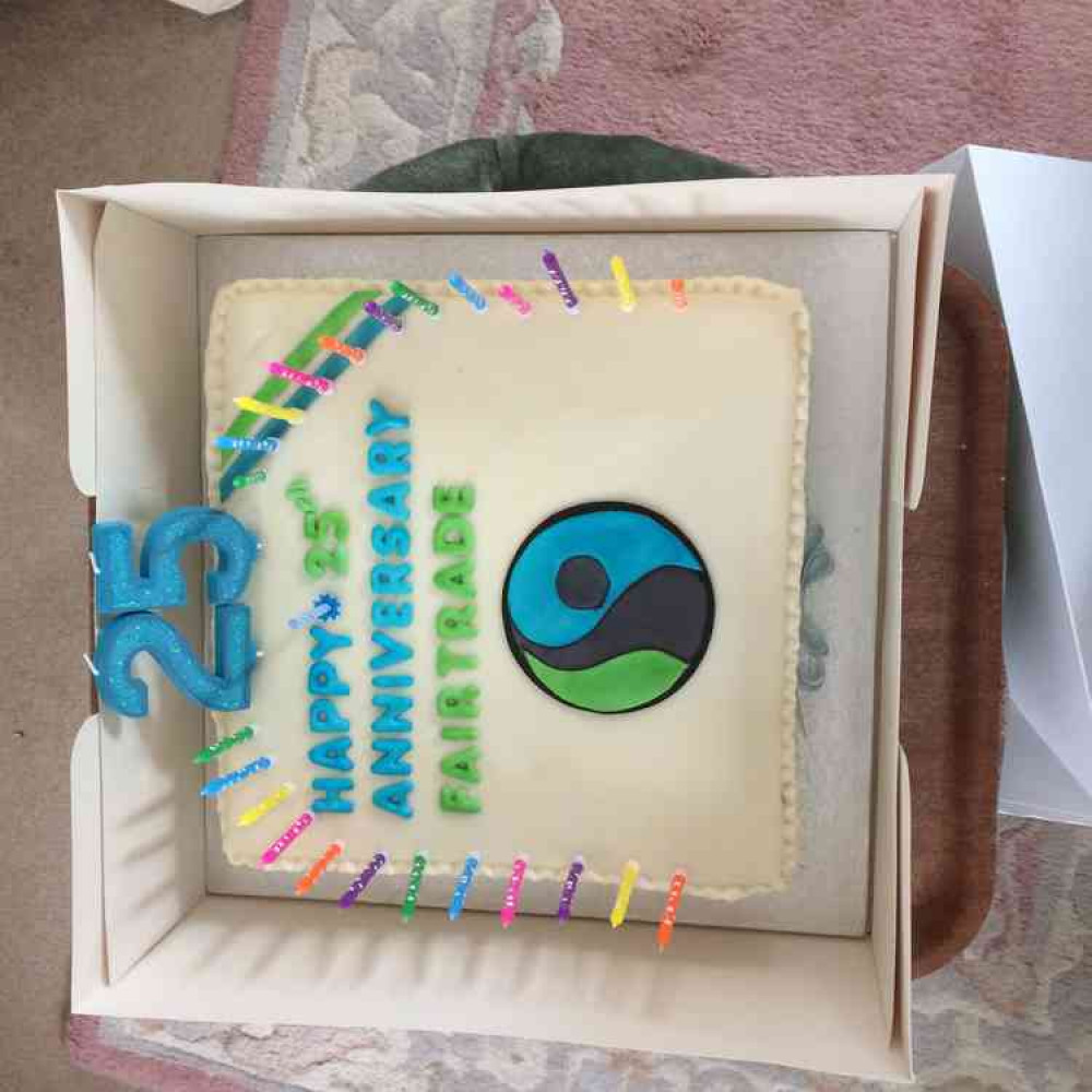 The 25th Anniversary Cake The 25th Anniversary Cake
