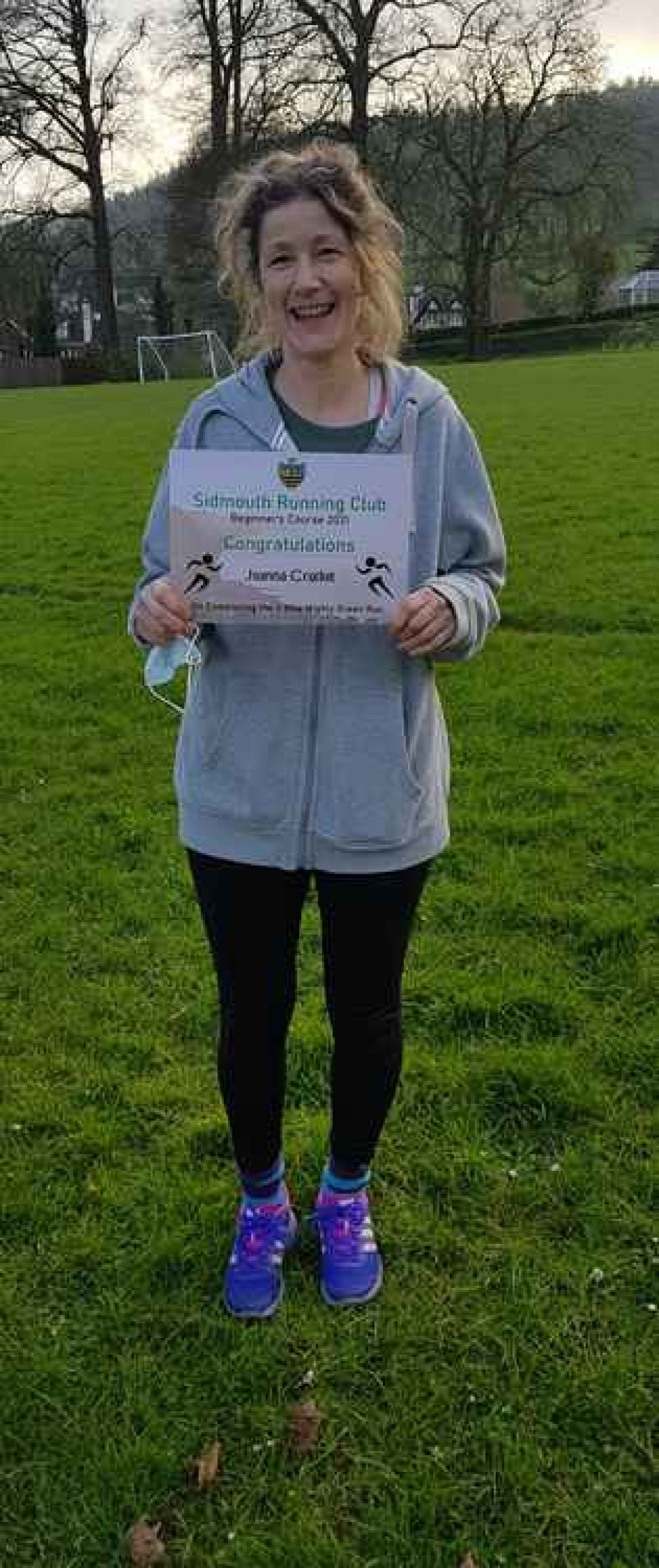 Jo Crockett with her 3 mile completion certificate.