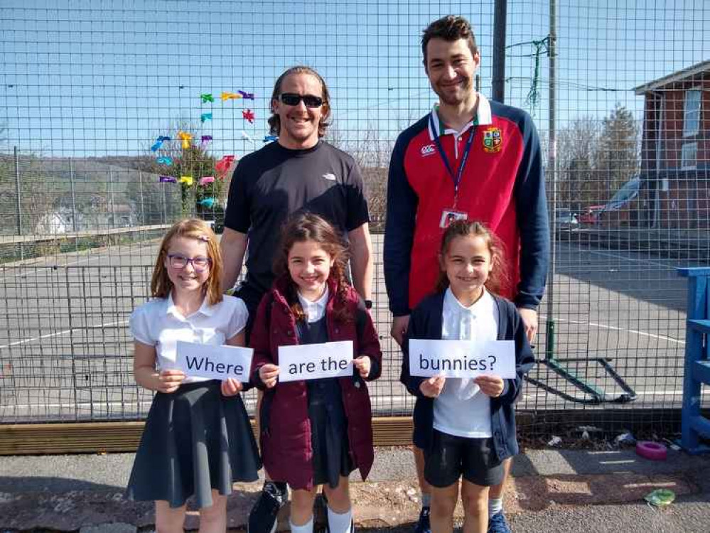 Mr Smith, Mr Weir and year 4 pupils Jenny, Annie and Emma