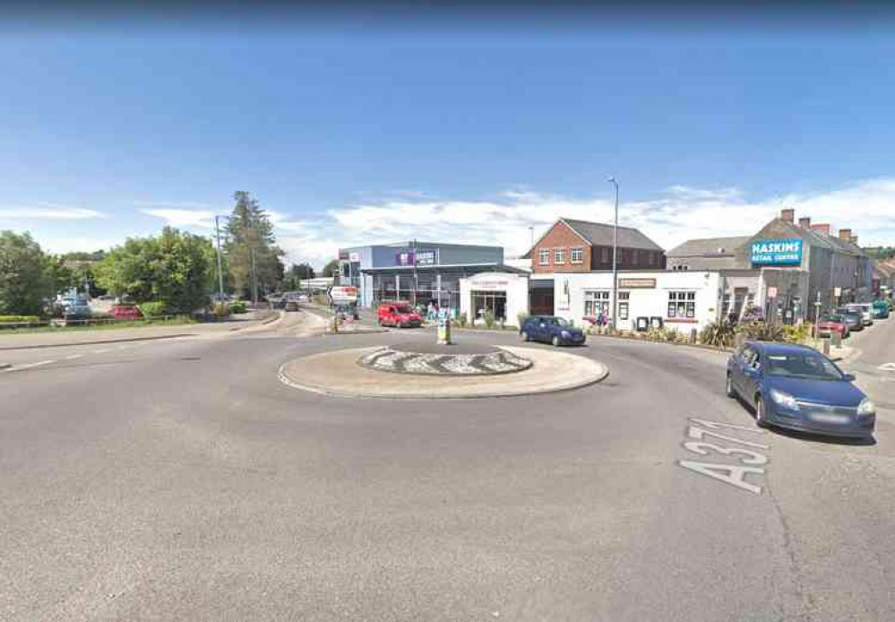 The A371 High Street roundabout will see temporary traffic lights this week (Photo: Google Street View)