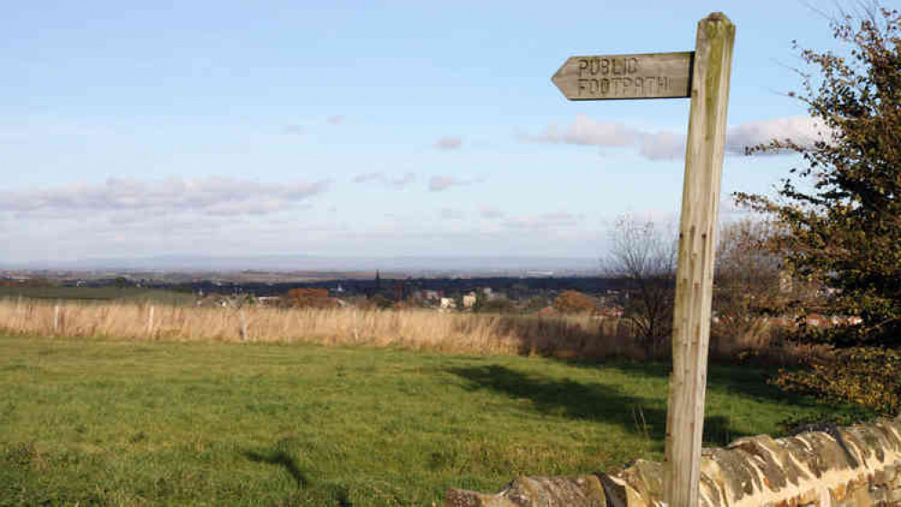 The public are urged to help farmers by keeping to footpaths (Photo: Petr Kratochvil)