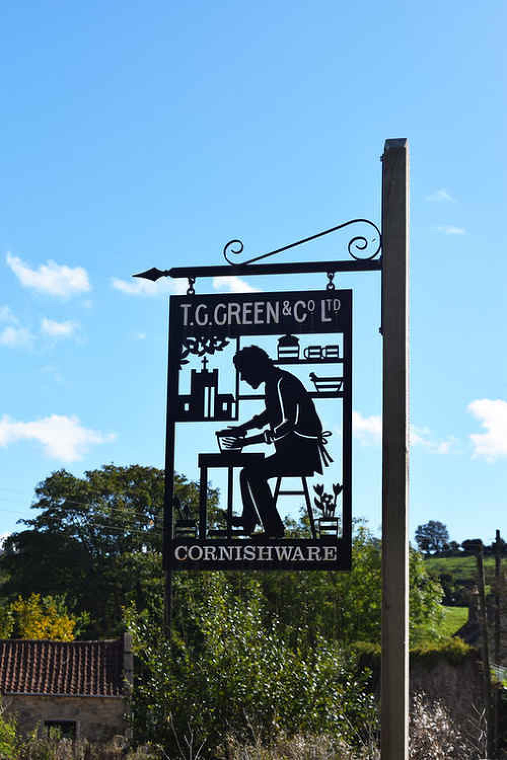 T G Green Cornishware is based in Higher Alham