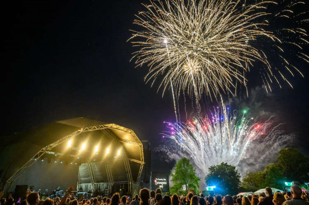 The Glastonbury Extravaganza (Photo: Andrew Allcock)