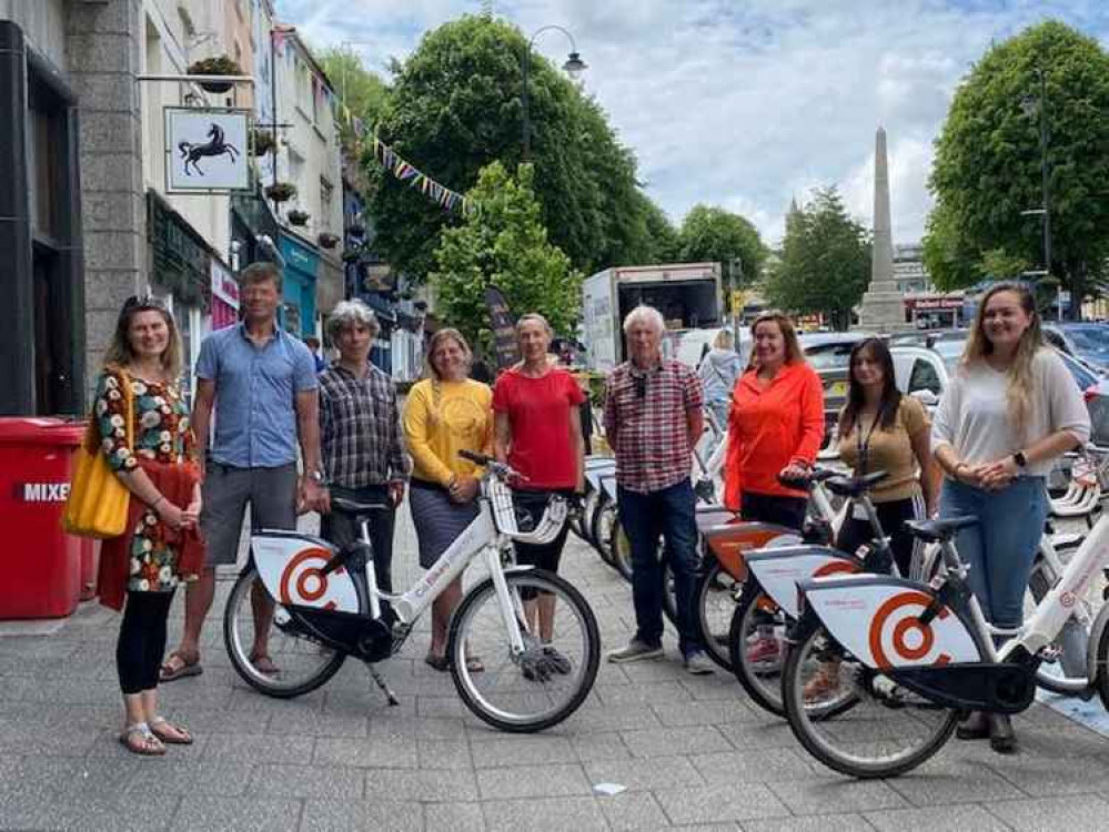 Councillors showing off the brand new Co Bikes, with representatives from Co Bikes and Becalelis Brodskis, Penryn Transport Pool.