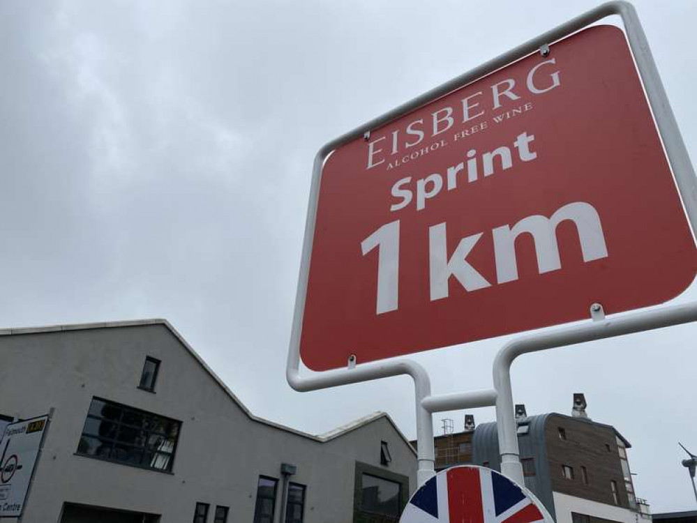 Photo of the sprint sign in Penryn.