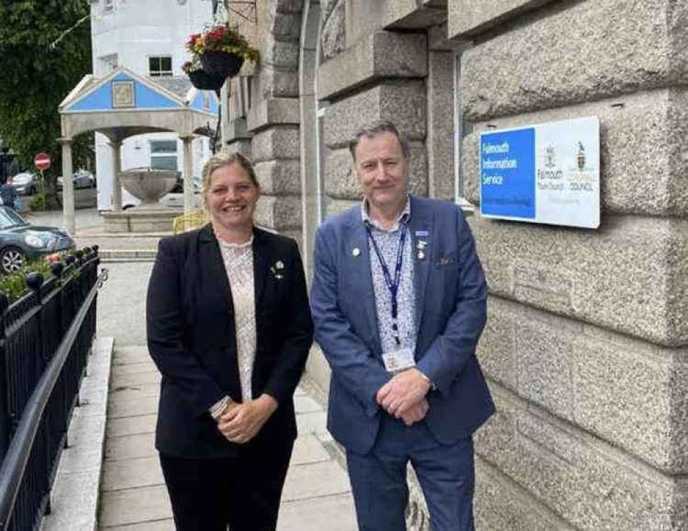 Your mayors, Steve Eva and Kirstie Edwards. Your mayors, Steve Eva and Kirstie Edwards.