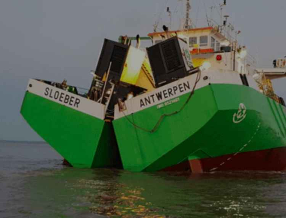 The dumping process uses these specially designed vessels (Photo credit: EDF) The dumping process uses these specially designed vessels (Photo credit: EDF)