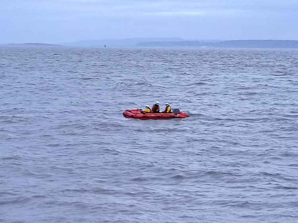 The lifeboat returning