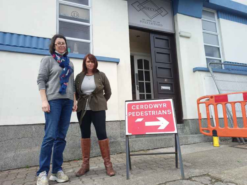 Deborah Lock (right) with Deco assistant manager Beverley Mitchell.