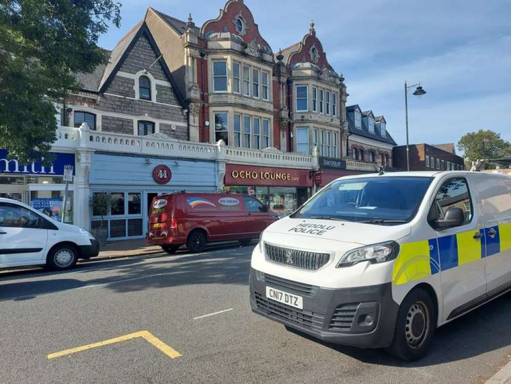 Police in Penarth town centre this morning