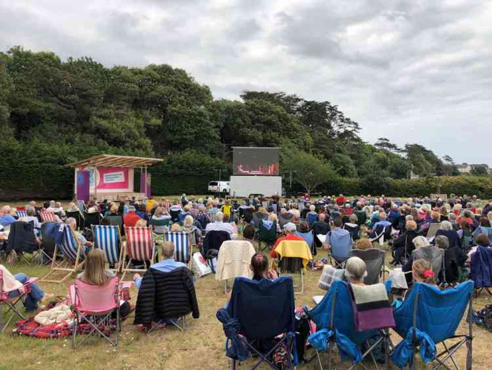 Queen's Drive Space outdoor screening