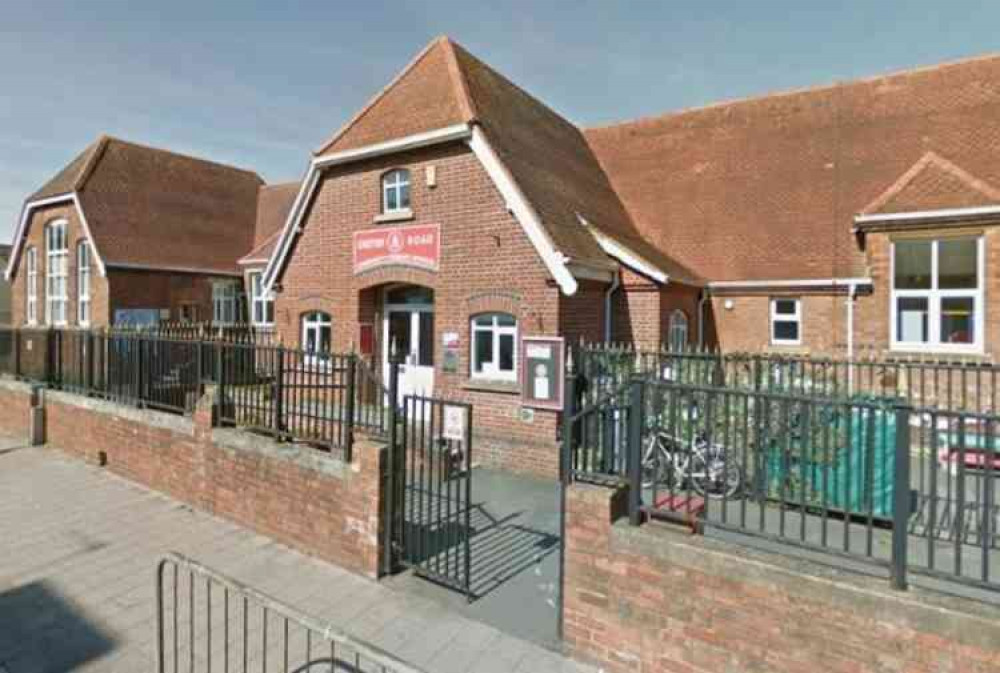 Exeter Road Community Primary School, Exmouth. Image courtesy of Google Maps