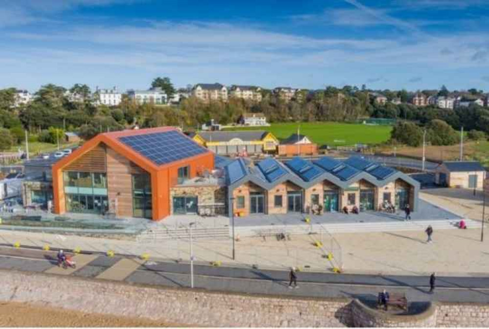 Sideshore Watersports Centre in Exmouth