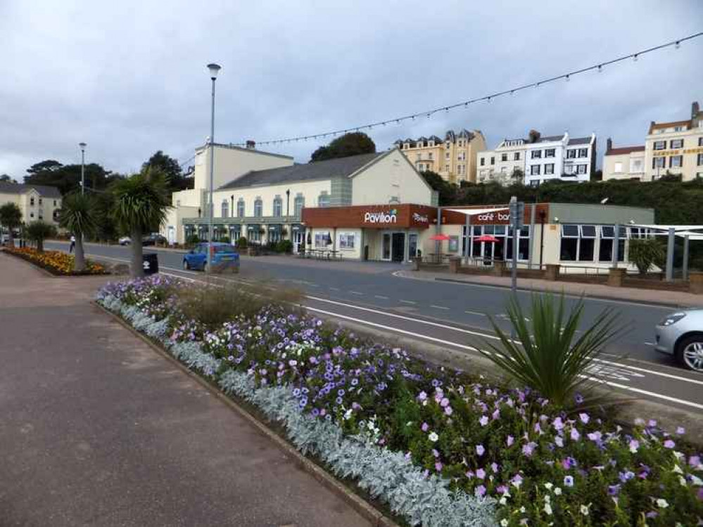 Exmouth Pavilion on the seafront cc-by-sa/2.0 - © David Smith - geograph.org.uk/p/3695401