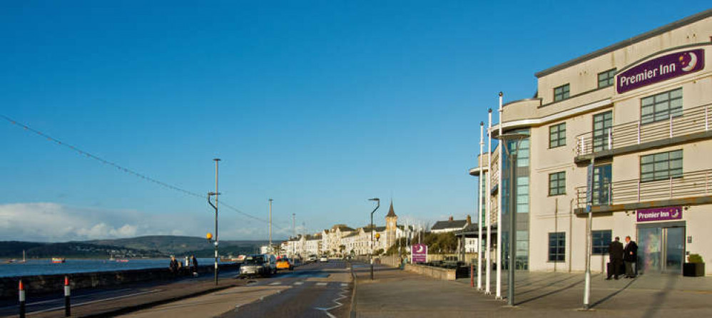 The Esplanade, Exmouth cc-by-sa/2.0 - © Roger A Smith - geograph.org.uk/p/5991053