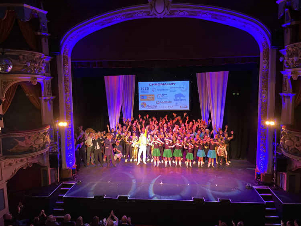 Curtain call at the Lyceum show.