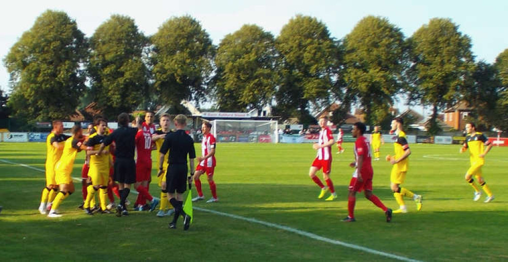 Handbags at the Goldstar Ground Handbags at the Goldstar Ground