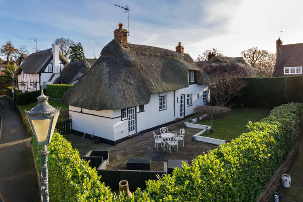 This week we have looked at a Grade-II thatched cottage opposite the castle