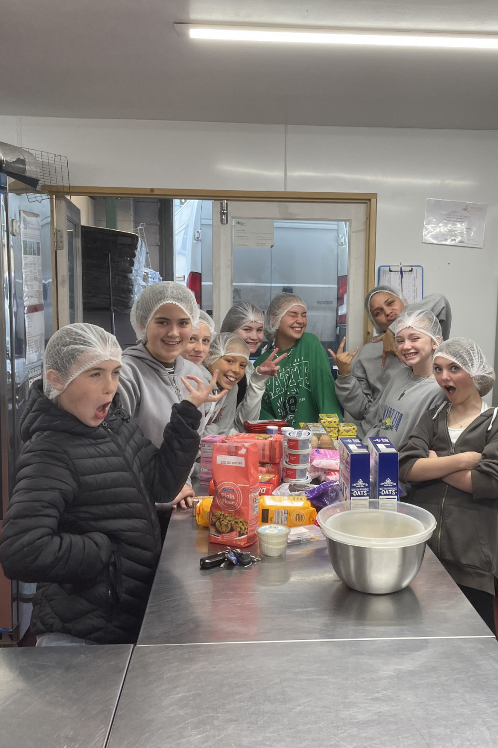 Aaliyah Ali and her friends get ready to bake!