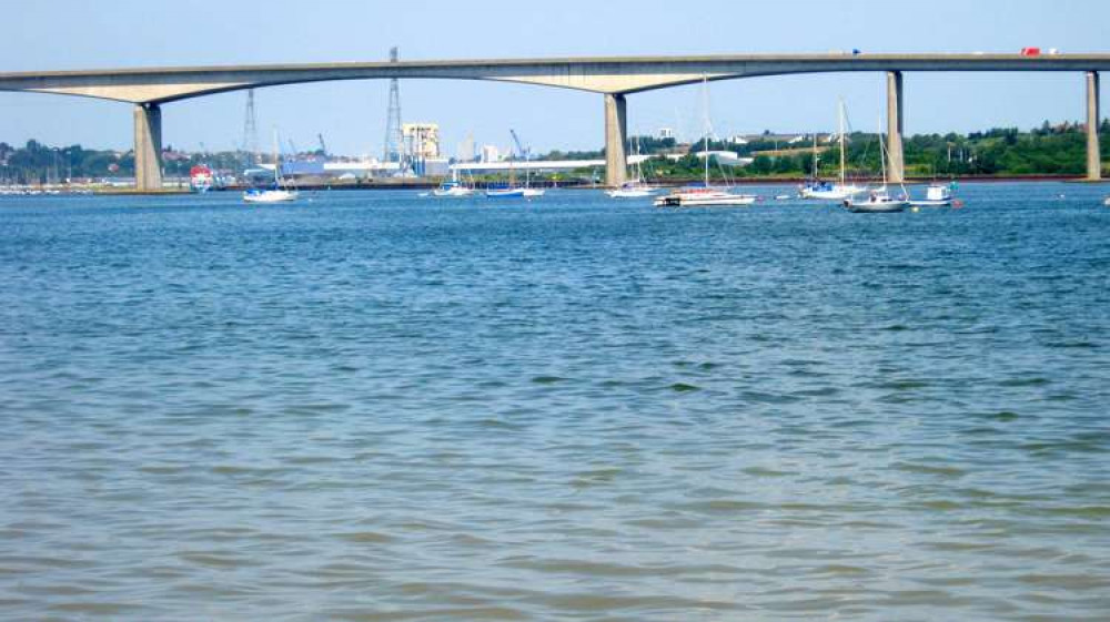 Orwell Bridge between Felixstowe and Ipswich speed restrictions