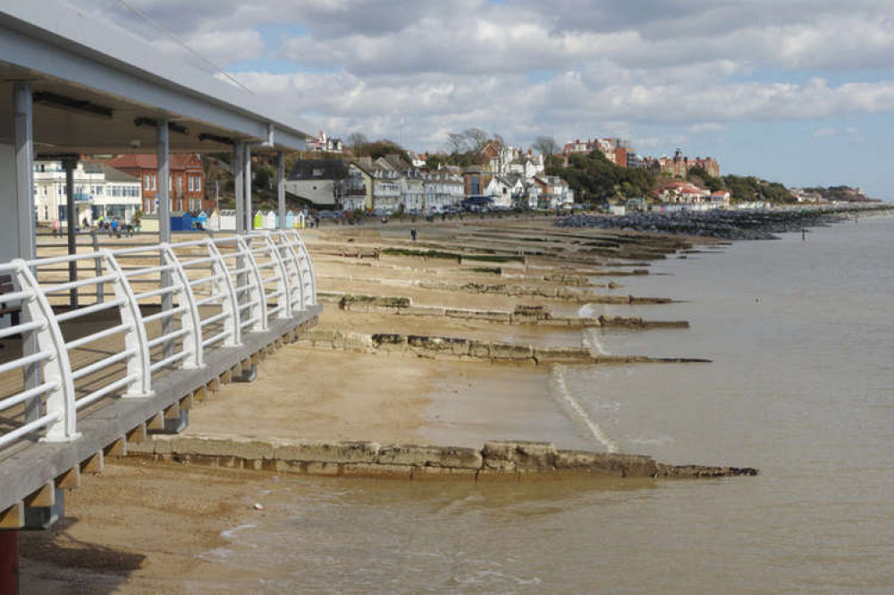 Felixstowe Beach - Credit: Stephen McKay - geograph.org.uk/p/5726481