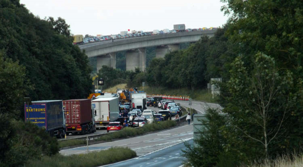 Traffic to and from Felixstowe held up for four hours (Picture credit: Nub News)