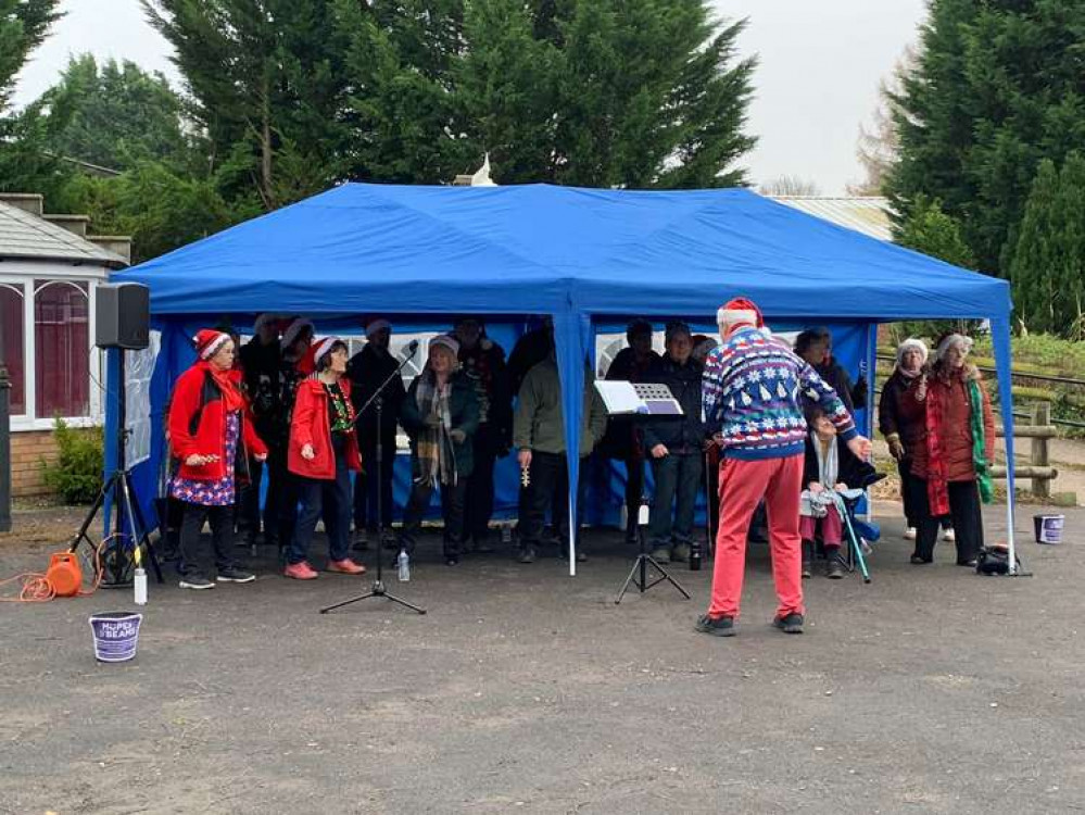 TheFunkyChoir perform at Dagfields near Nantwich (Picture: Jonathan White).