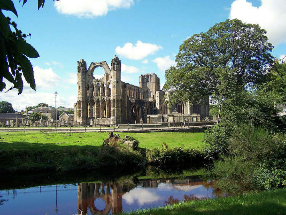 Crewe is up against Elgin, which boasts a cathedral (Picture: Billreid Wikipedia).