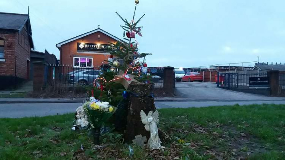 A Christmas tree has been placed at a lasting memorial at the junction of Wistaston Road and Stewart Street.