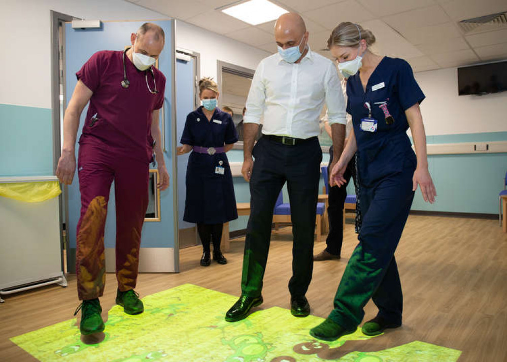 Sajid Javid demonstrates his footwork in the new ED.