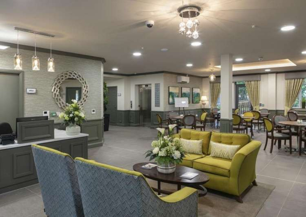 The prestigious surroundings at Twyford House The prestigious surroundings at Twyford House
