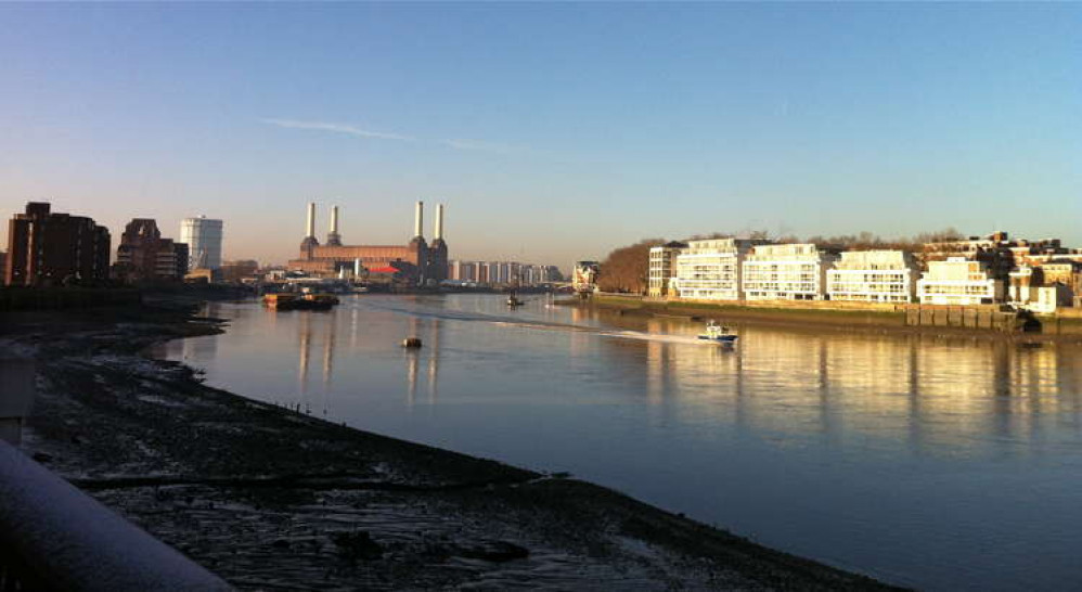 Winter sun in Battersea (credit: Rev Stan)