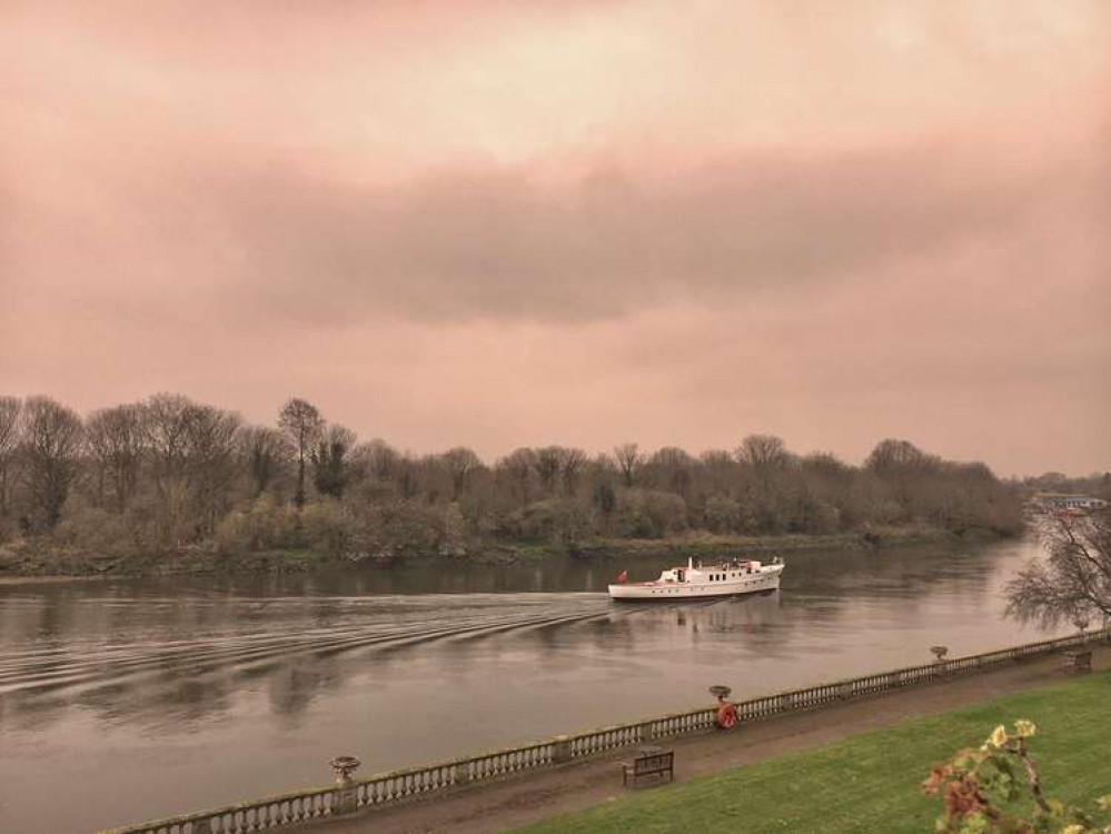 The eerie glow could also be spotted by the Thames in Twickenham (credit: Ruth Wadey)