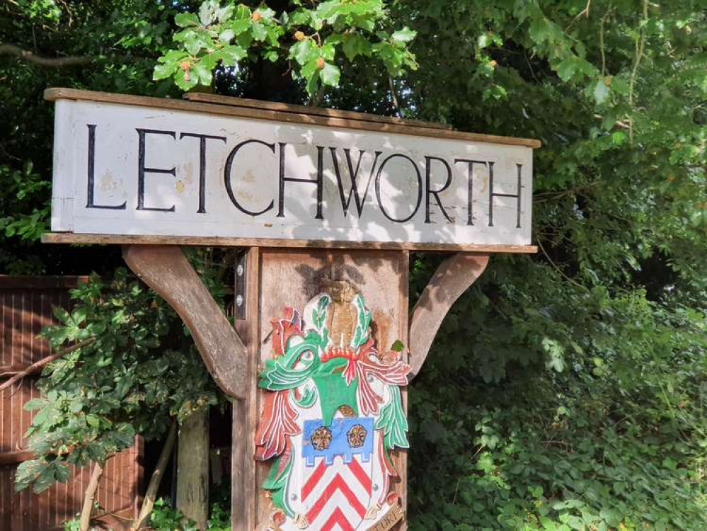 Letchworth: Residents react to cancellation of Christmas Lights Switch-On. CREDIT: @LetchworthNub