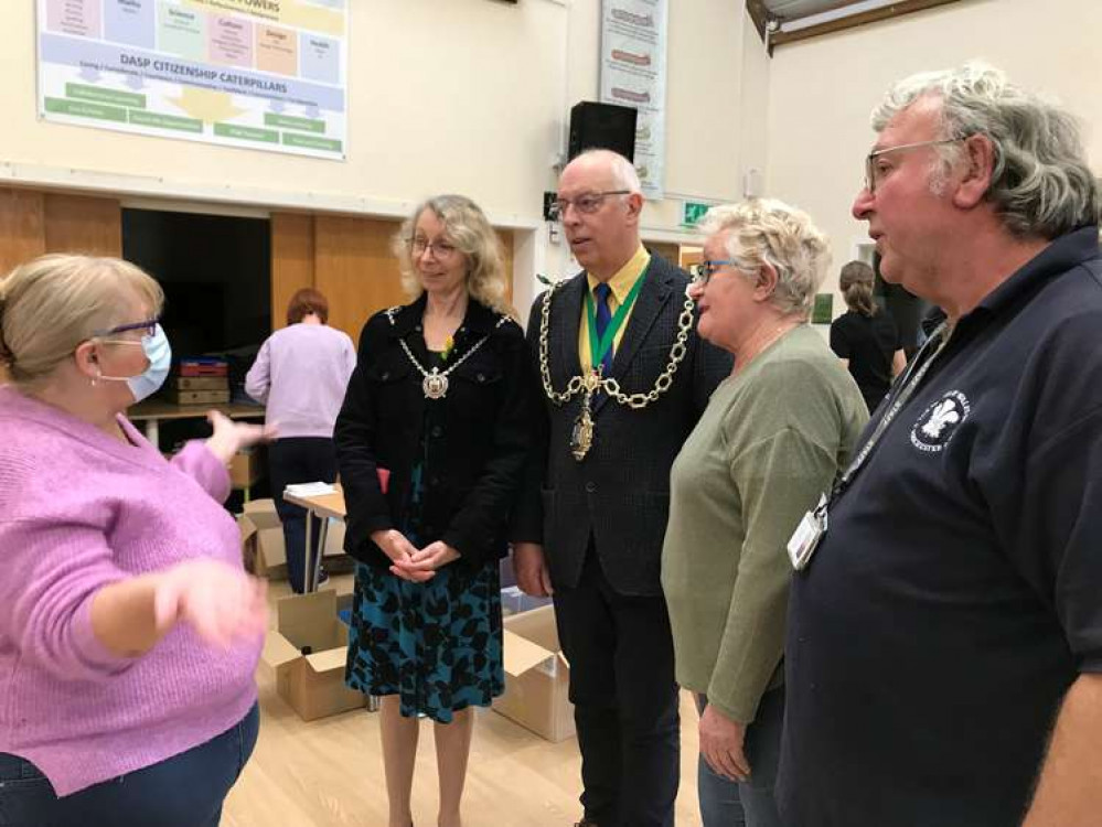 Dorchester Mayor and Mayoress Gareth and Anne Jones with Cllr Janet Hewitt and volunteers