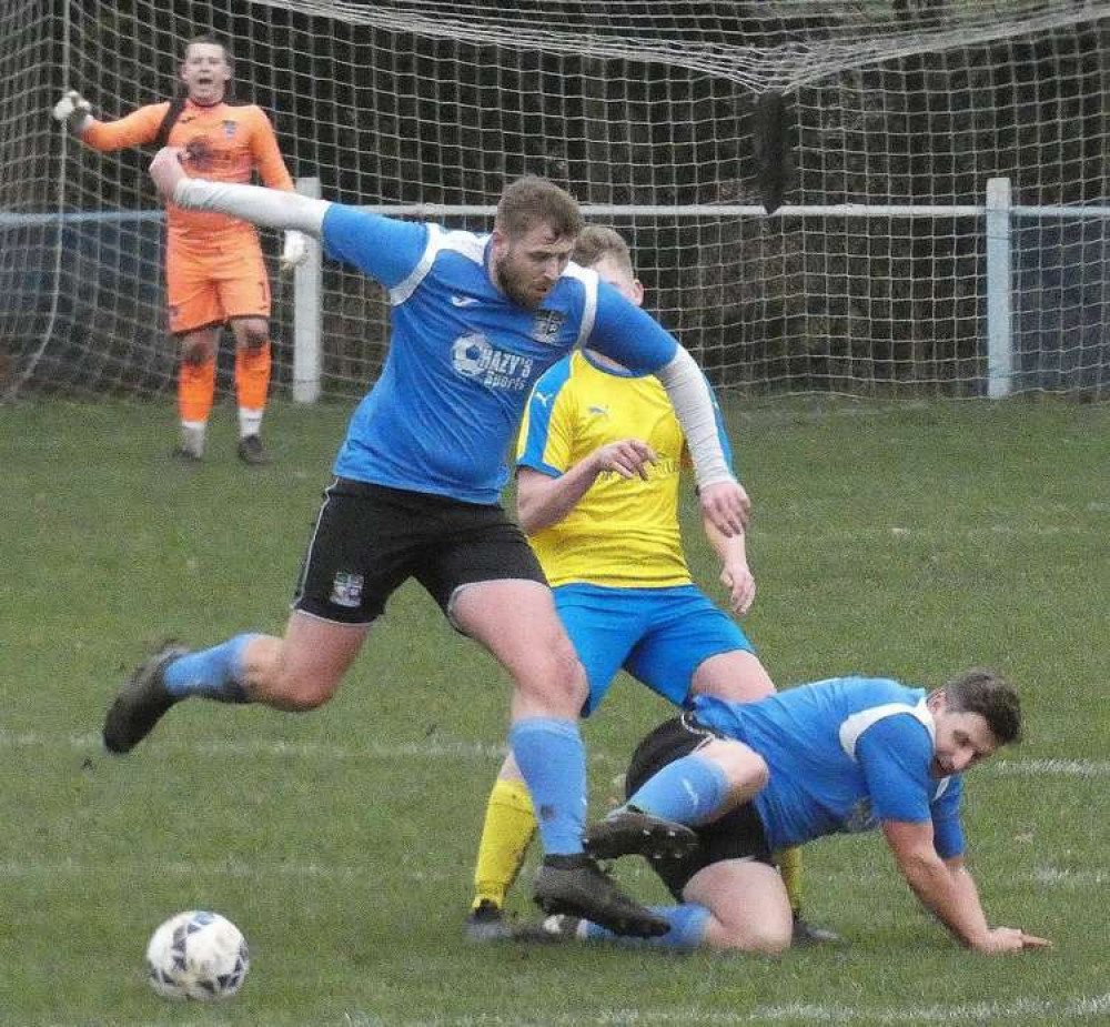 Heswall Reserves vs Ellesmere Port Town Reserves. Picture by Bob Shaw