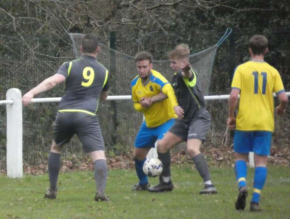 Heswall FC vs Vauxhall Motors Reserves - Picture: Bob Shaw