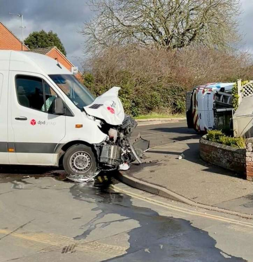 Two vans collide (Picture credit: Simon Chaplin)