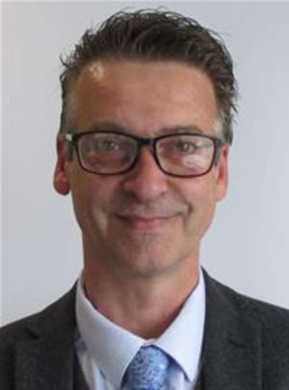 Paul Hayward - appointed the permanent new town clerk of Axminster Paul Hayward - appointed the permanent new town clerk of Axminster