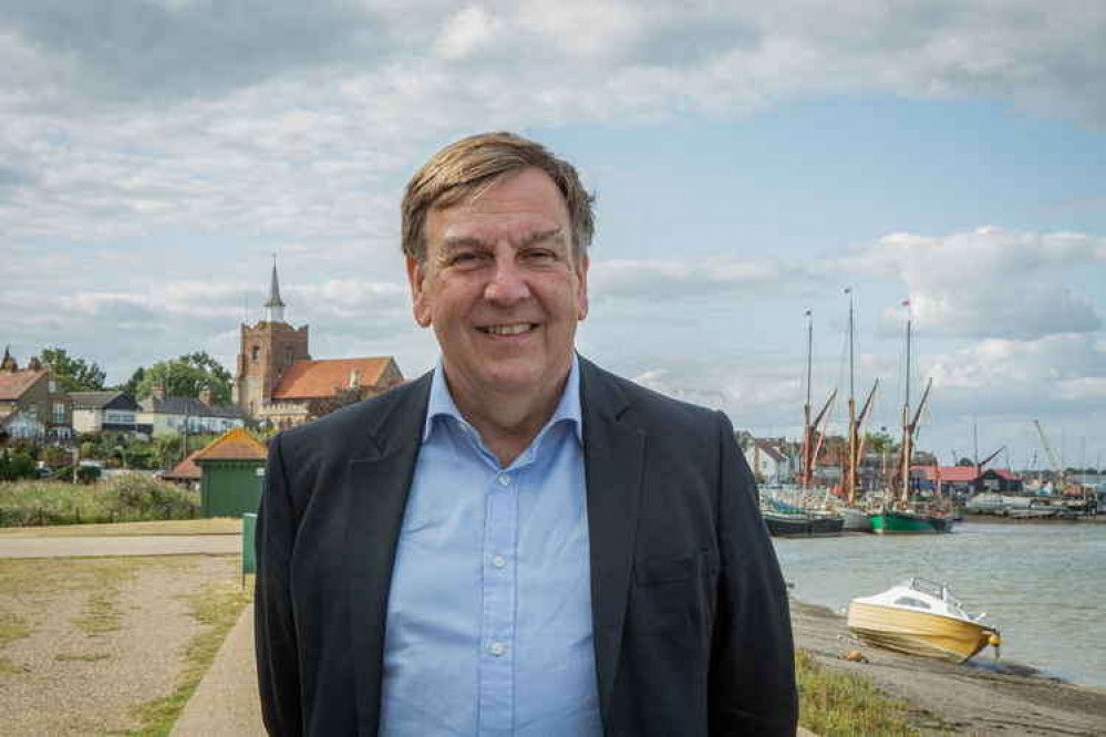 Maldon MP John Whittingdale has called for further sanctions against Russia if it continues its invasion of Ukraine