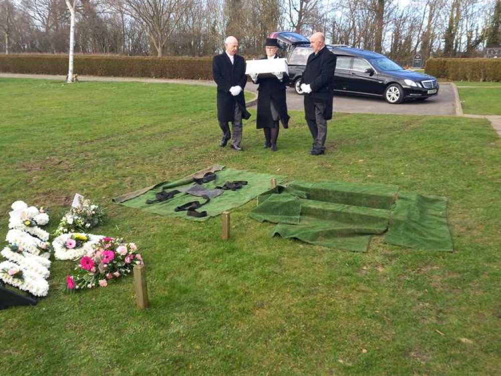 Baby S' coffin carried for final farewell (Picture credit: Felixstowe Nub News)