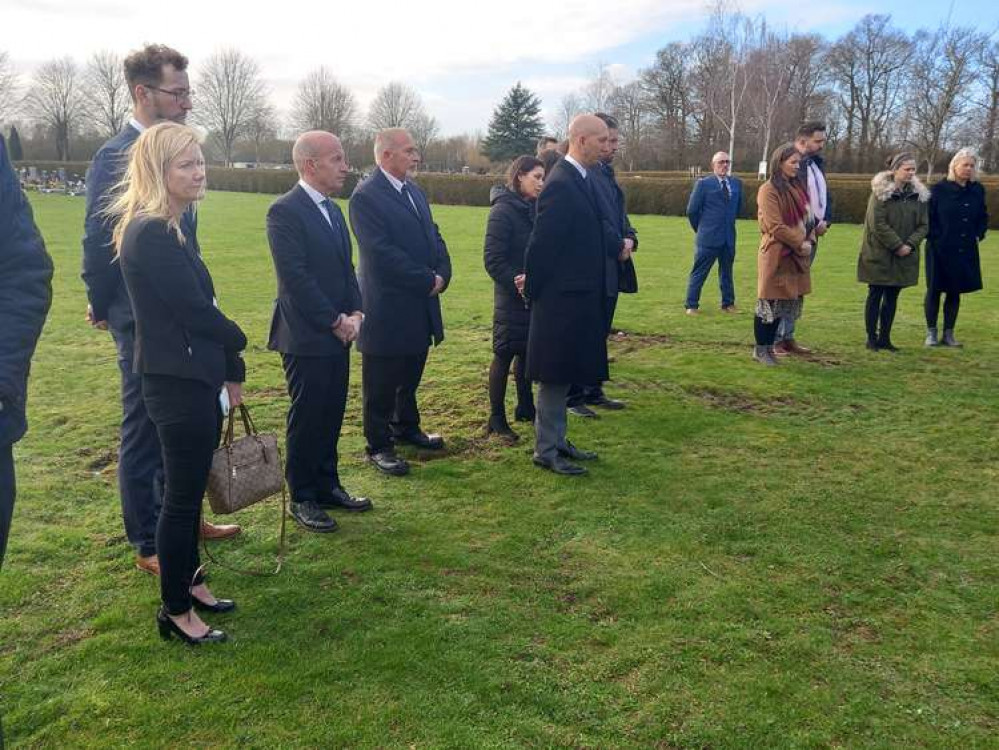 Sackers staff among those paying respects  (Picture credit: Nub News)