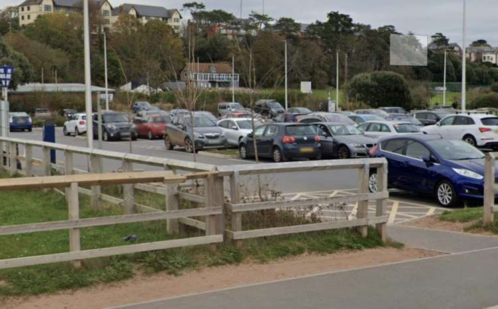 Queen's Drive Car Park (Google Maps) Queen's Drive Car Park (Google Maps)