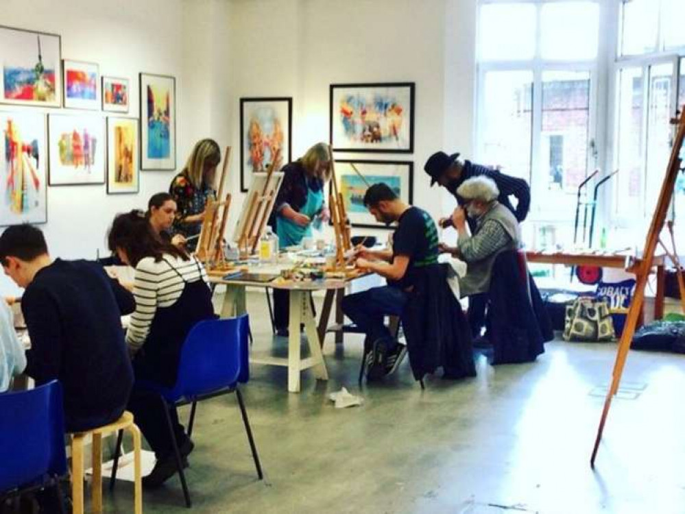 Get arty on Sunday with an oil painting class at Cass Art